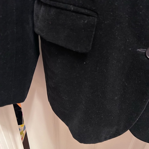 Polo Jeans Co-Ralph Lauren Black Velvet 4-Button Blazer Jacket w/Pockets. Size 6 - Picture 4 of 8